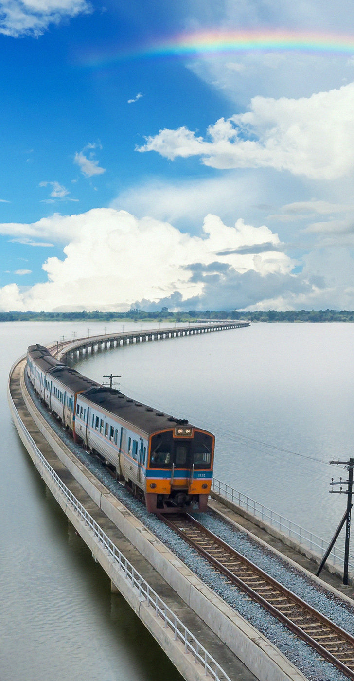 รถไฟลอยน้ำ นั่งรถไฟเที่ยวเขื่อนป่าสักชลสิทธิ์